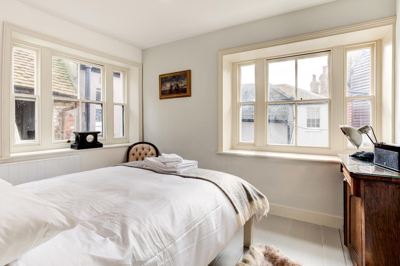 Stunning Seaside Georgian Townhouse With Sea Views Villa Hastings Exterior photo